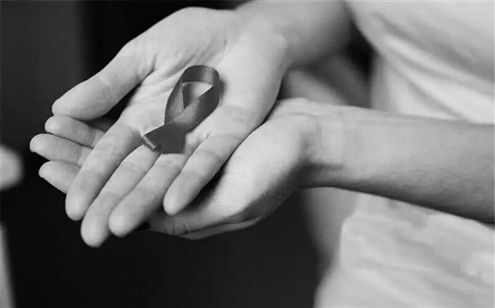 预防、尽早检测和坚持抗逆转录病毒疗法是防治艾滋病的“支柱手段”